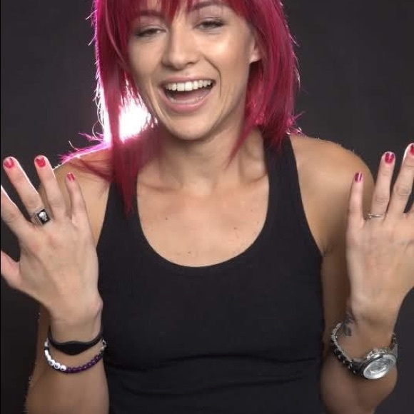 Meet your Posher, Natalie - Picture 11 of 12